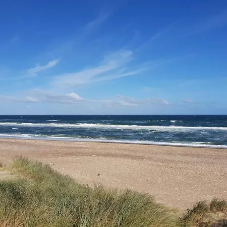 4 Person In Thisted-by Traum * Thisted